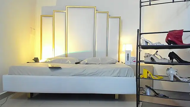 Snapshot of Abycollins chatting on 01/31/25, 11:03 Abycollins online show from 01/31/25, 11:03