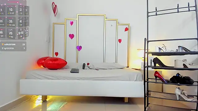 Snapshot of Abycollins chatting on 02/17/25, 10:47 Abycollins online show from 02/17/25, 10:47