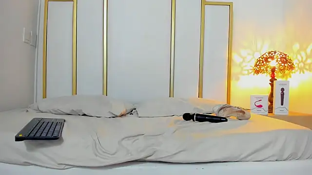 Snapshot of Abycollins chatting on 03/16/25, 01:59 Abycollins online show from 03/16/25, 01:59