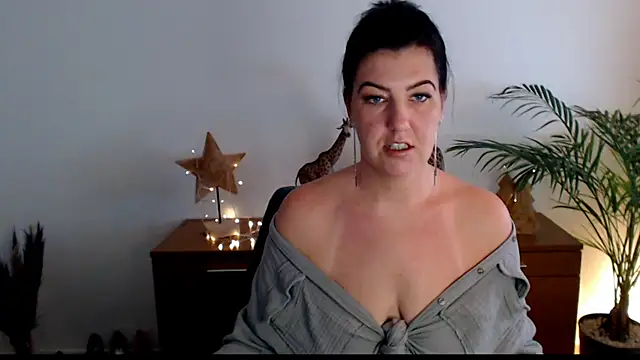 NatiLove35 online show from 12/07/24, 10:23