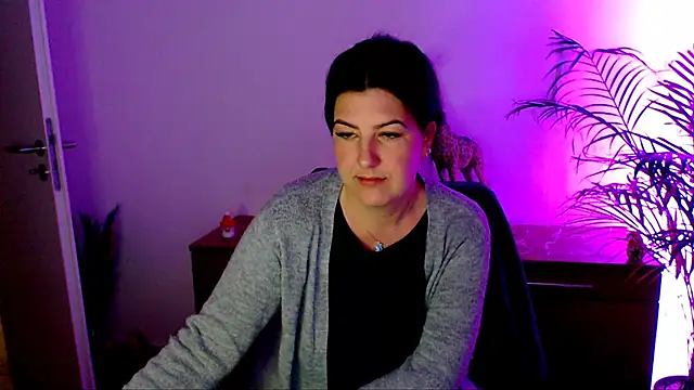 NatiLove35 online show from 12/27/24, 06:35