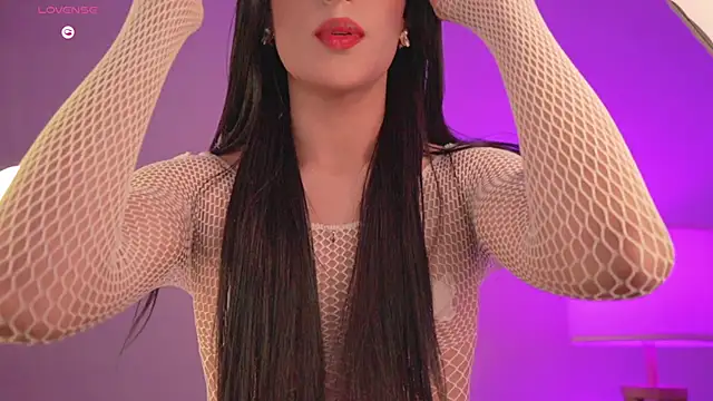 Snapshot of Samara_Gray chatting on 10/01/25, 06:03 Samara Gray online show from 10/01/25, 06:03