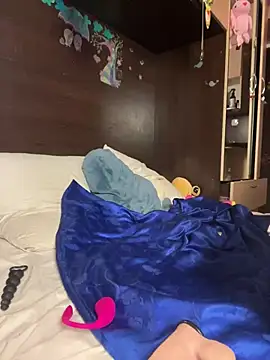 lonelycrystal online show from 01/07/25, 07:59