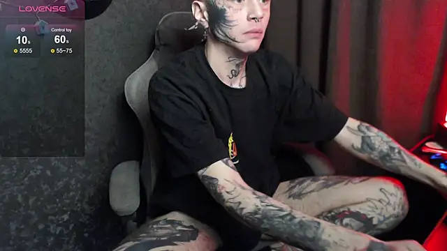 lonelycrystal online show from 01/23/25, 12:19