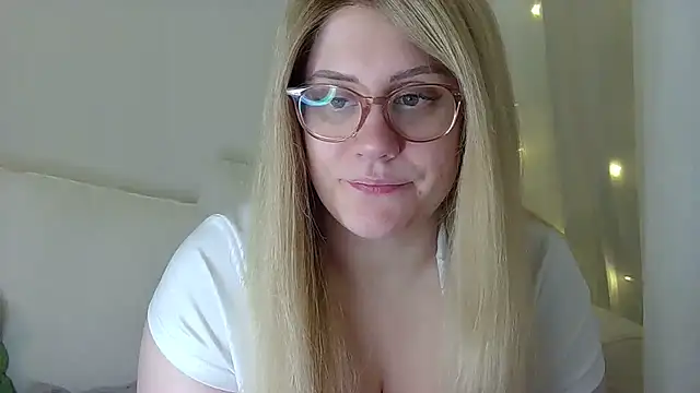 Snapshot of miramore chatting on 12/01/24, 06:30 miramore online show from 12/01/24, 06:30