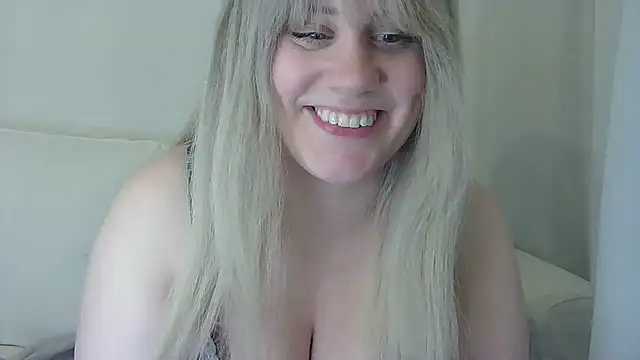 Snapshot of miramore chatting on 02/02/25, 09:34 miramore online show from 02/02/25, 09:34