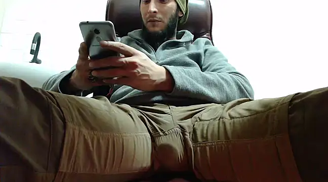 hardbigcock16 online show from 12/25/24, 03:06