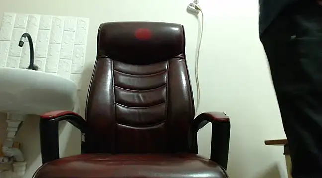 hardbigcock16 online show from 12/28/24, 11:52