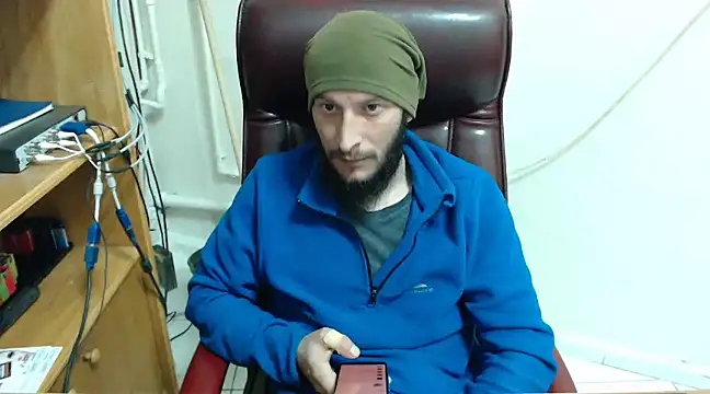 hardbigcock16 online show from 01/21/25, 09:57