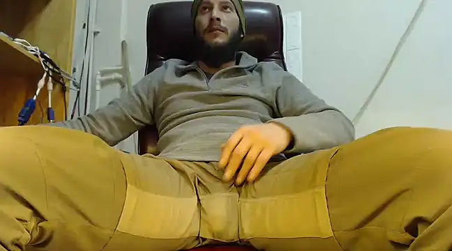 hardbigcock16 online show from 01/22/25, 01:32