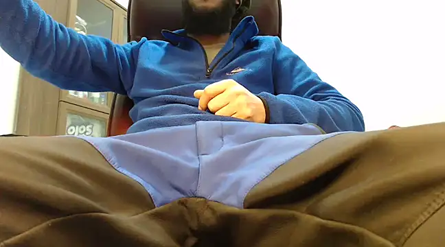 hardbigcock16 online show from 02/21/25, 12:17