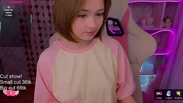 Snapshot of Mary_uw chatting on 02/18/26, 04:19 Mary uw online show from 02/18/26, 04:19