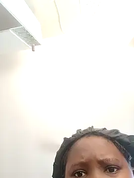 queenxdede online show from 02/12/26, 12:00