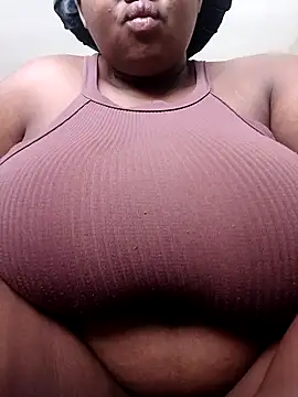 queenxdede online show from 02/18/26, 12:23