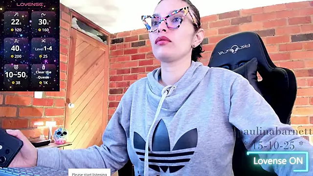 paulinabarnett- online show from 10/15/25, 02:50