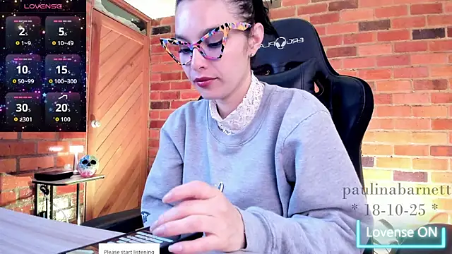 paulinabarnett- online show from 10/18/25, 07:53