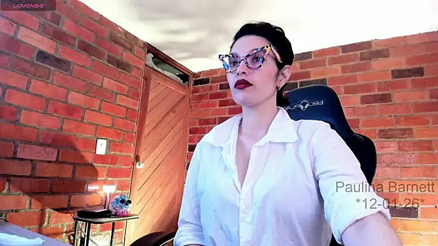paulinabarnett- online show from 01/12/26, 04:12