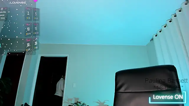paulinabarnett- online show from 05/17/26, 04:21