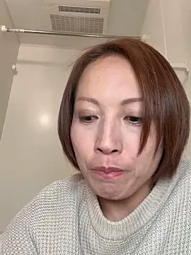Snapshot of D_Risa chatting on 03/07/25, 02:23 D Risa online show from 03/07/25, 02:23