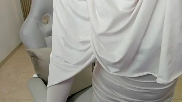 Snapshot of Hanaa_latif chatting on 03/06/25, 06:16 Hanaa latif online show from 03/06/25, 06:16