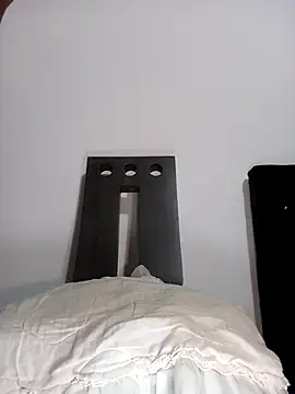 Snapshot of lopez96hot chatting on 03/18/25, 11:53 lopez96hot online show from 03/18/25, 11:53