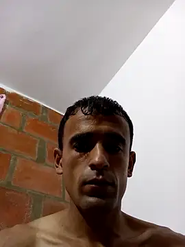 Snapshot of lopez96hot chatting on 03/23/25, 03:10 lopez96hot online show from 03/23/25, 03:10