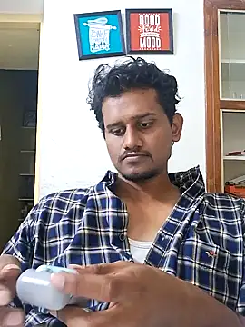 Snapshot of Long_Laster chatting on 12/05/24, 01:17 Long Laster online show from 12/05/24, 01:17