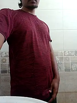 Snapshot of Long_Laster chatting on 03/04/25, 03:33 Long Laster online show from 03/04/25, 03:33