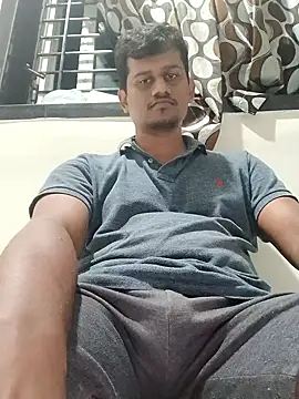 Snapshot of Long_Laster chatting on 09/28/25, 09:09 Long Laster online show from 09/28/25, 09:09