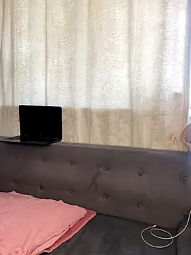 Snapshot of Cocowett chatting on 10/24/25, 08:11 Cocowett online show from 10/24/25, 08:11