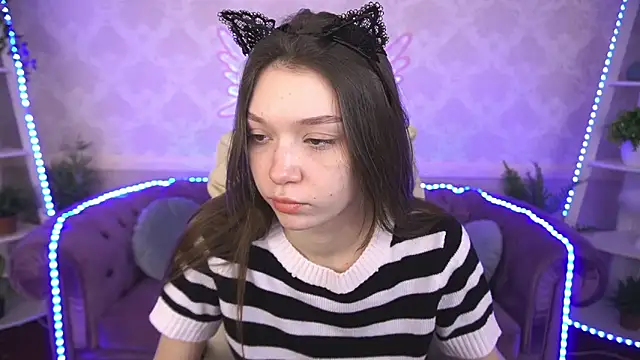 Cherry Wipe online show from 02/17/25, 01:32