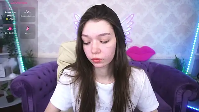 Cherry Wipe online show from 03/10/25, 01:43