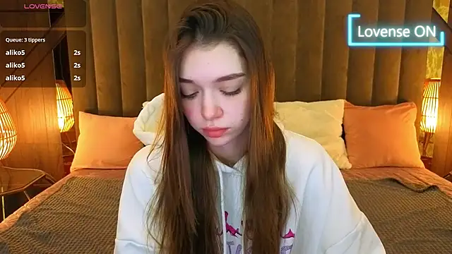 Cherry Wipe online show from 11/16/25, 07:25