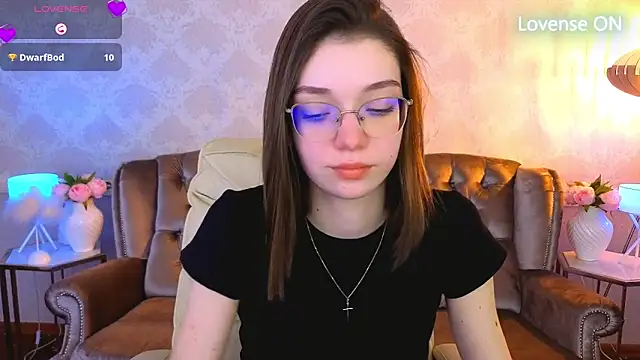 Snapshot of Cherry_Wipe chatting on 03/04/26, 02:01 Cherry Wipe online show from 03/04/26, 02:01