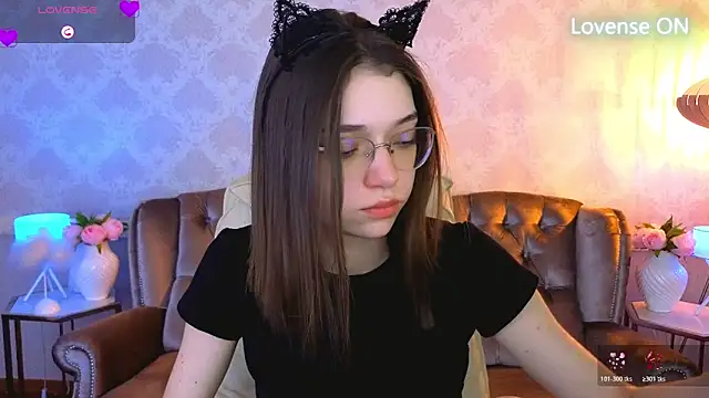 Snapshot of Cherry_Wipe chatting on 03/05/26, 07:04 Cherry Wipe online show from 03/05/26, 07:04