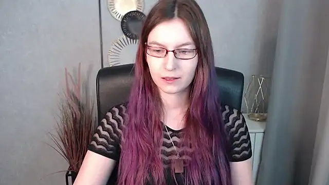 emmaxDelight online show from 01/15/25, 06:33