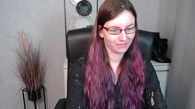 emmaxDelight online show from 02/25/25, 12:34