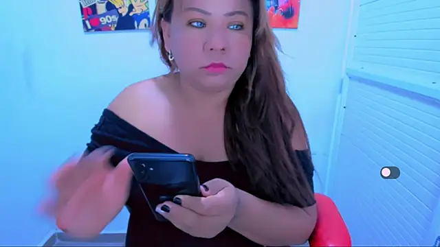 victoria love89 online show from 12/20/25, 03:46