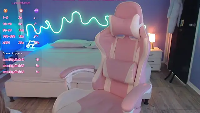 zoe jones13 online show from 03/17/25, 03:47