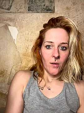 JoleneFuego online show from 11/22/25, 10:53