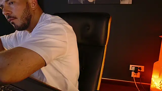 AngeloEric online show from 07/23/26, 12:58