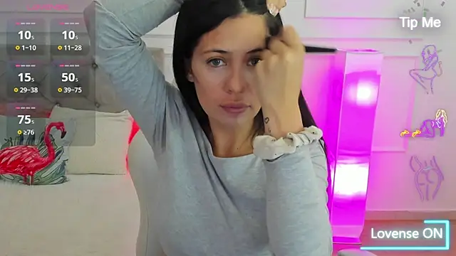 Emma Brown 0 online show from 02/05/25, 08:04