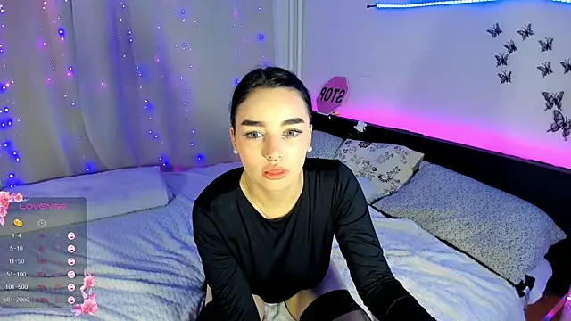 Snapshot of meg_foxy chatting on 01/21/25, 03:26 meg foxy online show from 01/21/25, 03:26