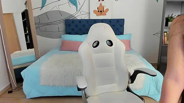 Snapshot of zoe_turnner_18 chatting on 09/21/25, 07:37 zoe turnner 18 online show from 09/21/25, 07:37