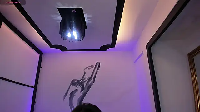 lilithTeen1  online show from 02/02/25, 01:55