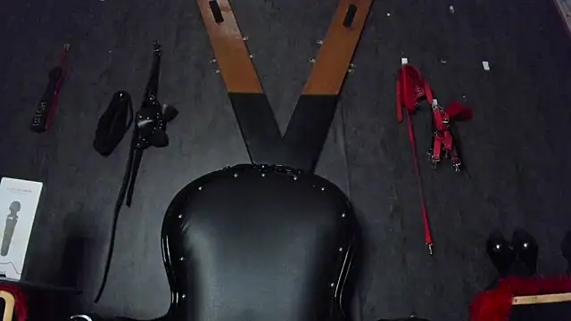 Carolina Arias online show from 01/15/25, 09:20