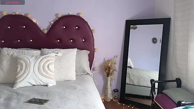 Snapshot of JessieGomezz_ chatting on 02/09/26, 08:02 JessieGomezz online show from 02/09/26, 08:02