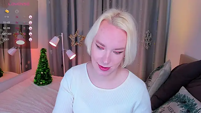 Snapshot of Amanda_Brow chatting on 01/05/25, 08:43 Amanda Brow online show from 01/05/25, 08:43