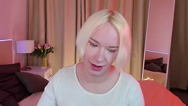 Snapshot of Amanda_Brow chatting on 01/25/25, 09:57 Amanda Brow online show from 01/25/25, 09:57