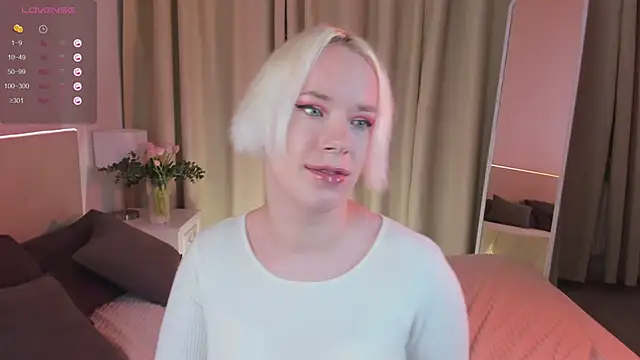 Snapshot of Amanda_Brow chatting on 02/01/25, 09:21 Amanda Brow online show from 02/01/25, 09:21